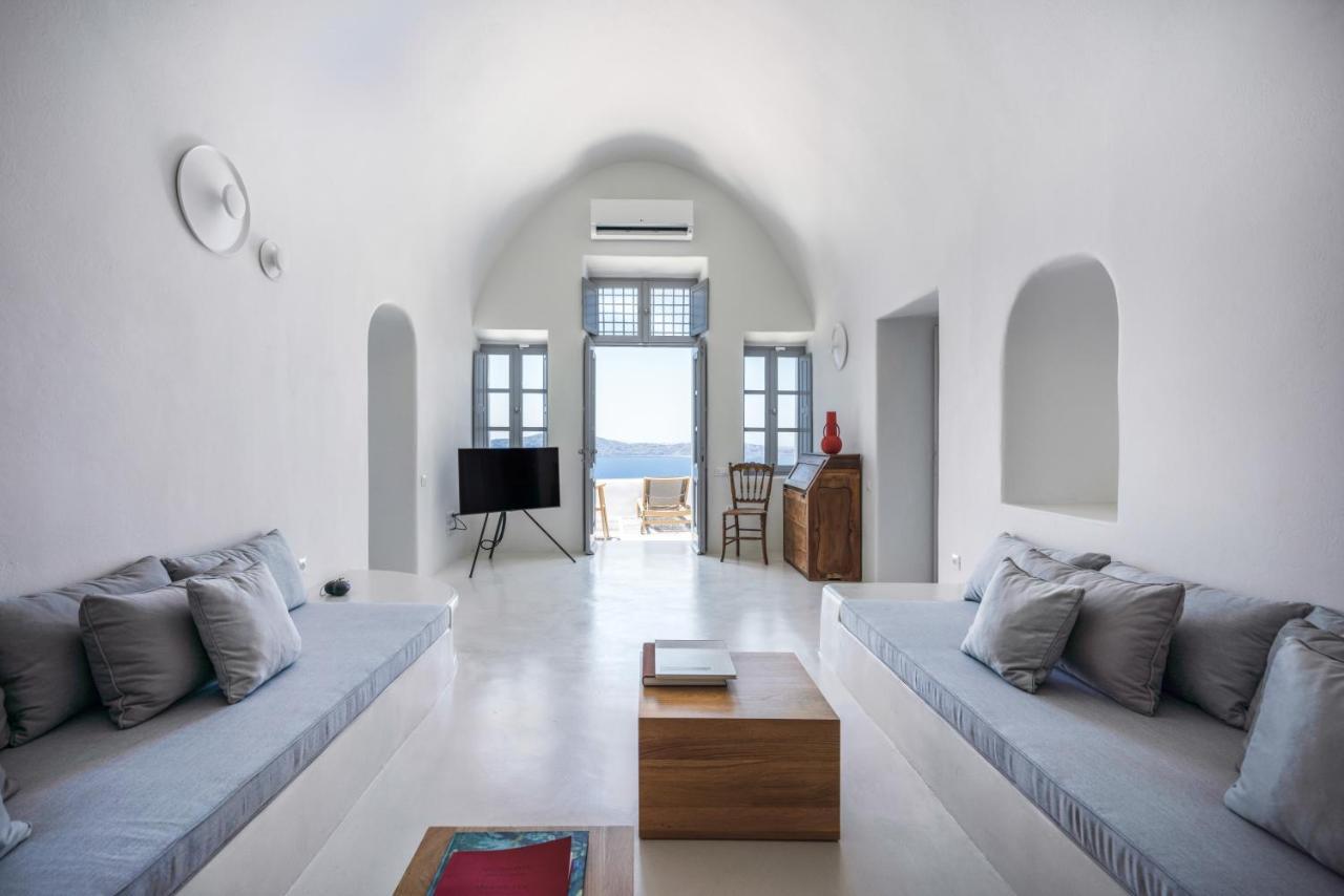 Inspire Santorini Luxury Villas Fira  Eksteriør billede
