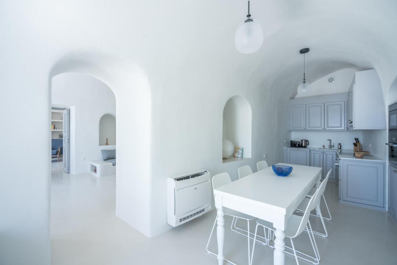 Inspire Santorini Luxury Villas Fira  Eksteriør billede