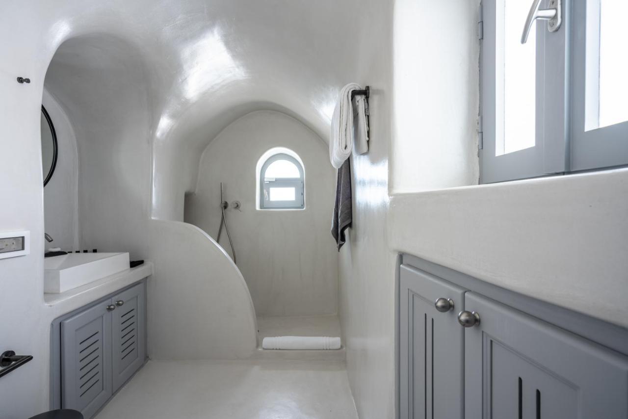 Inspire Santorini Luxury Villas Fira  Eksteriør billede